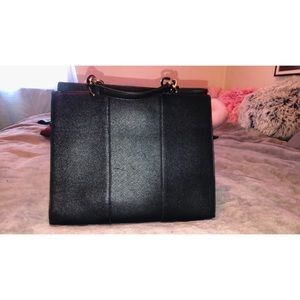 Black Purse
